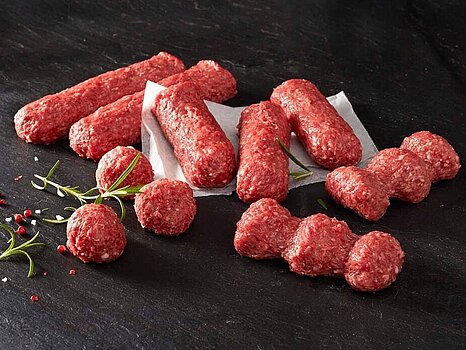 сформували свіже м'ясо